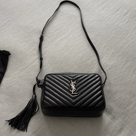YSL Lou camera bag antique silver logo. - Picture 2 of 9